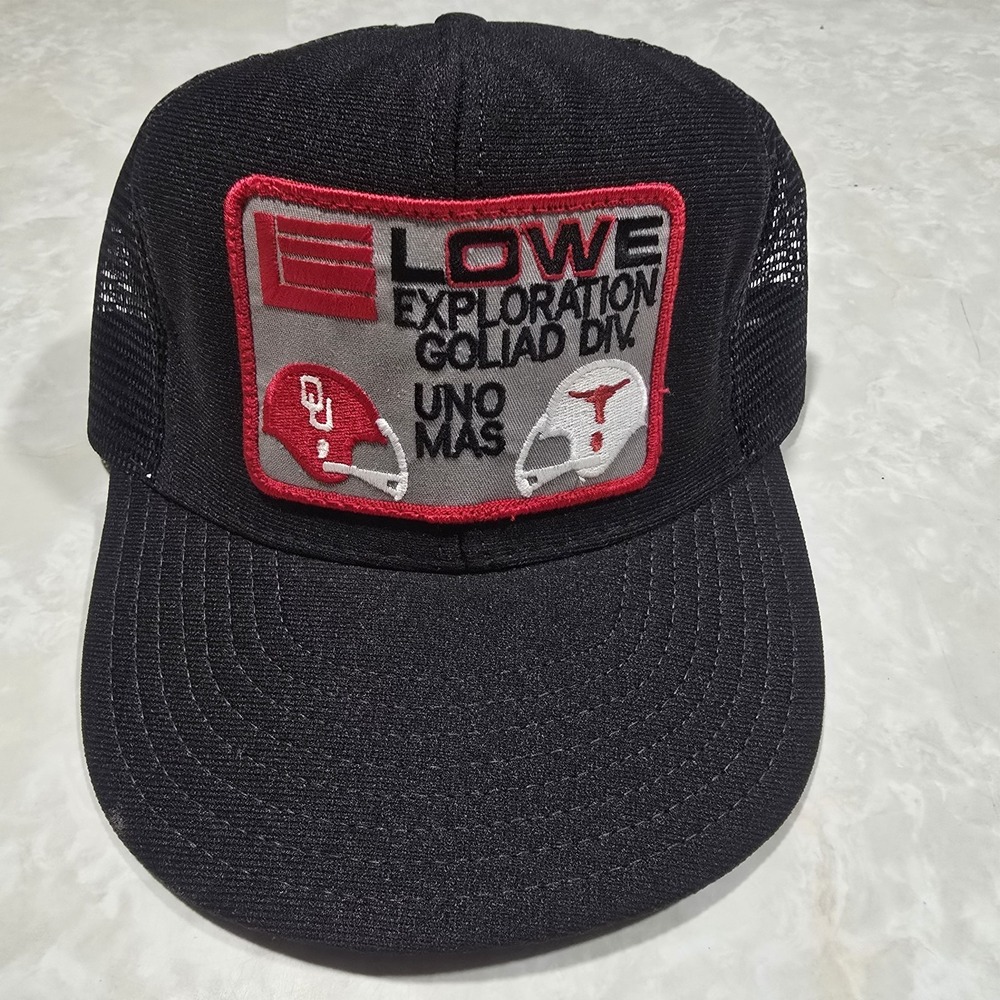 VTG OU Sooners University Of Texas Snapback Trucker Hat Embroidered Lowe Cap